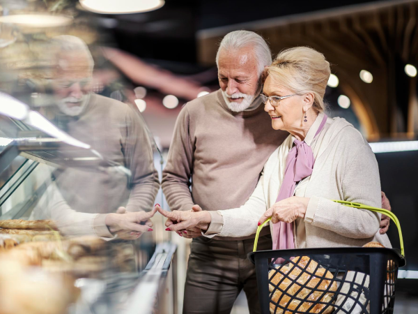 What is the Best GPS Tracker for Elderly Parents?